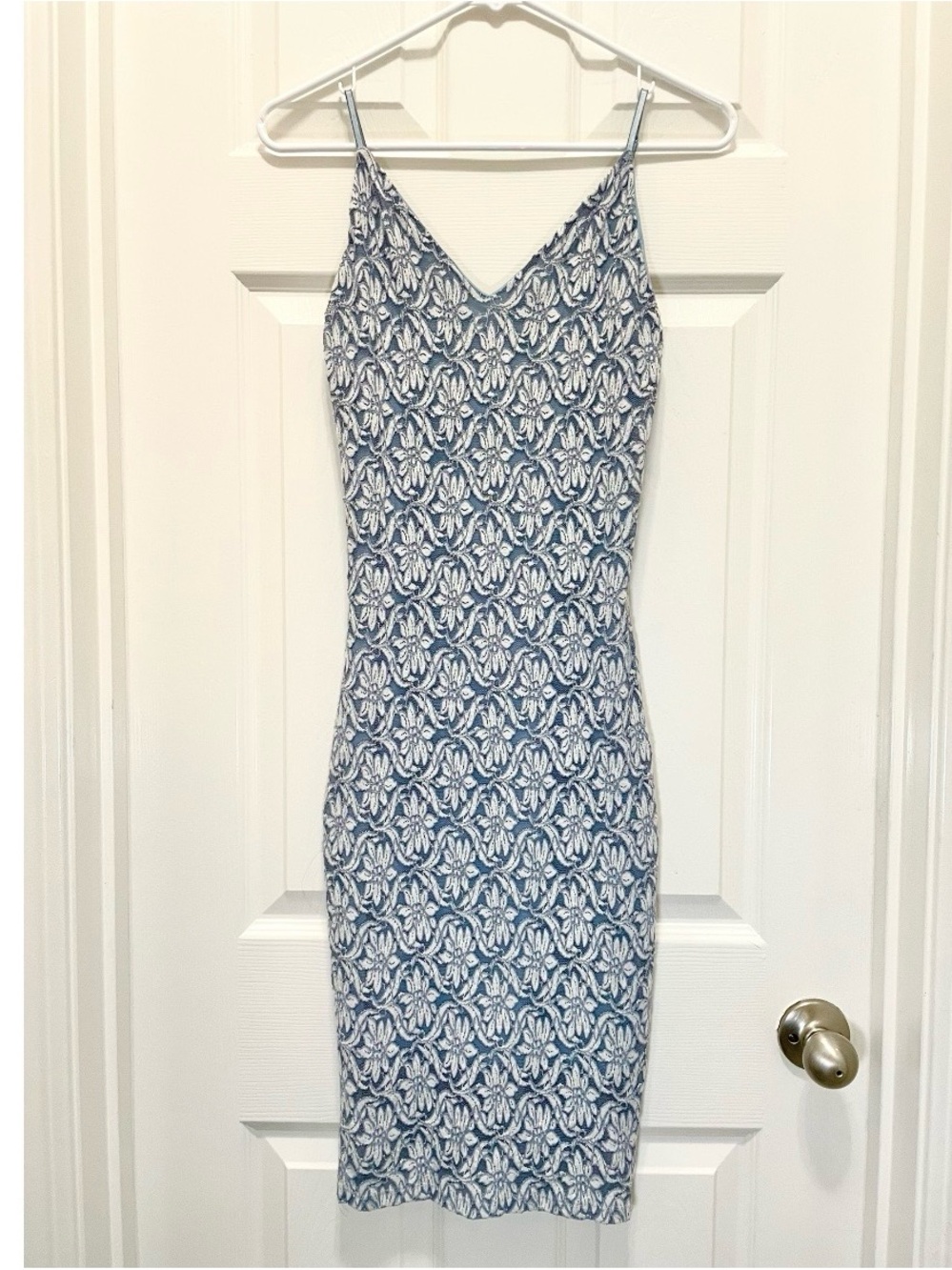 Blue floral bodycon dress